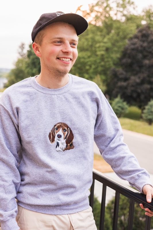 Beagle Embroidered Sweatshirt