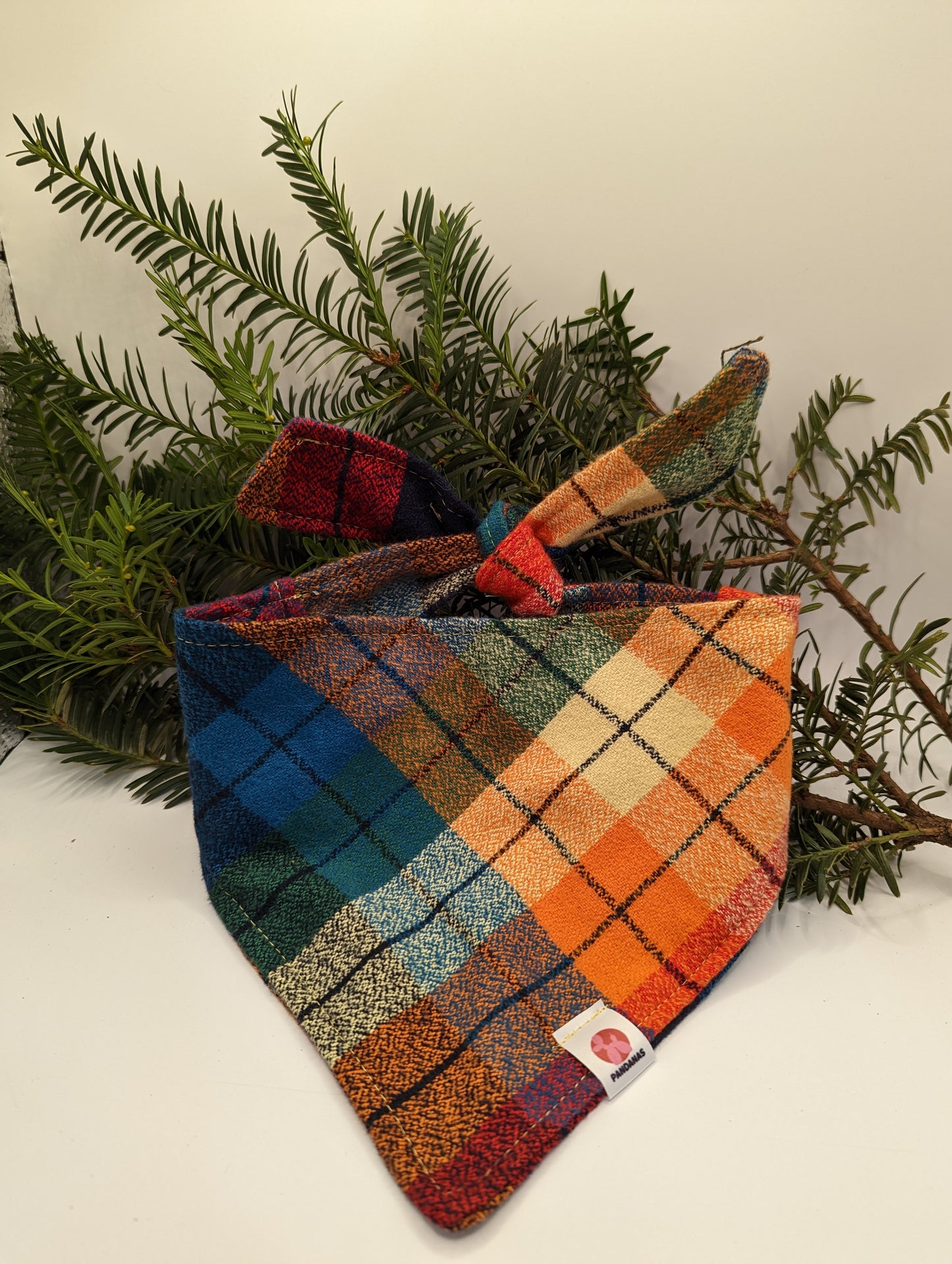 Plaid Tiedana